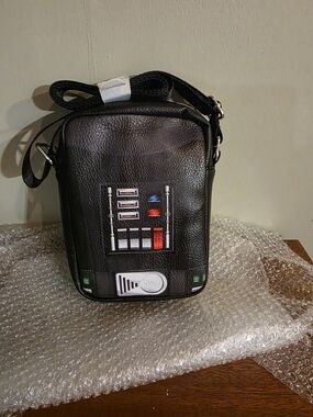 Buckle-Down Star Wars Darth Vader Character Close-Up Crossbody Bag